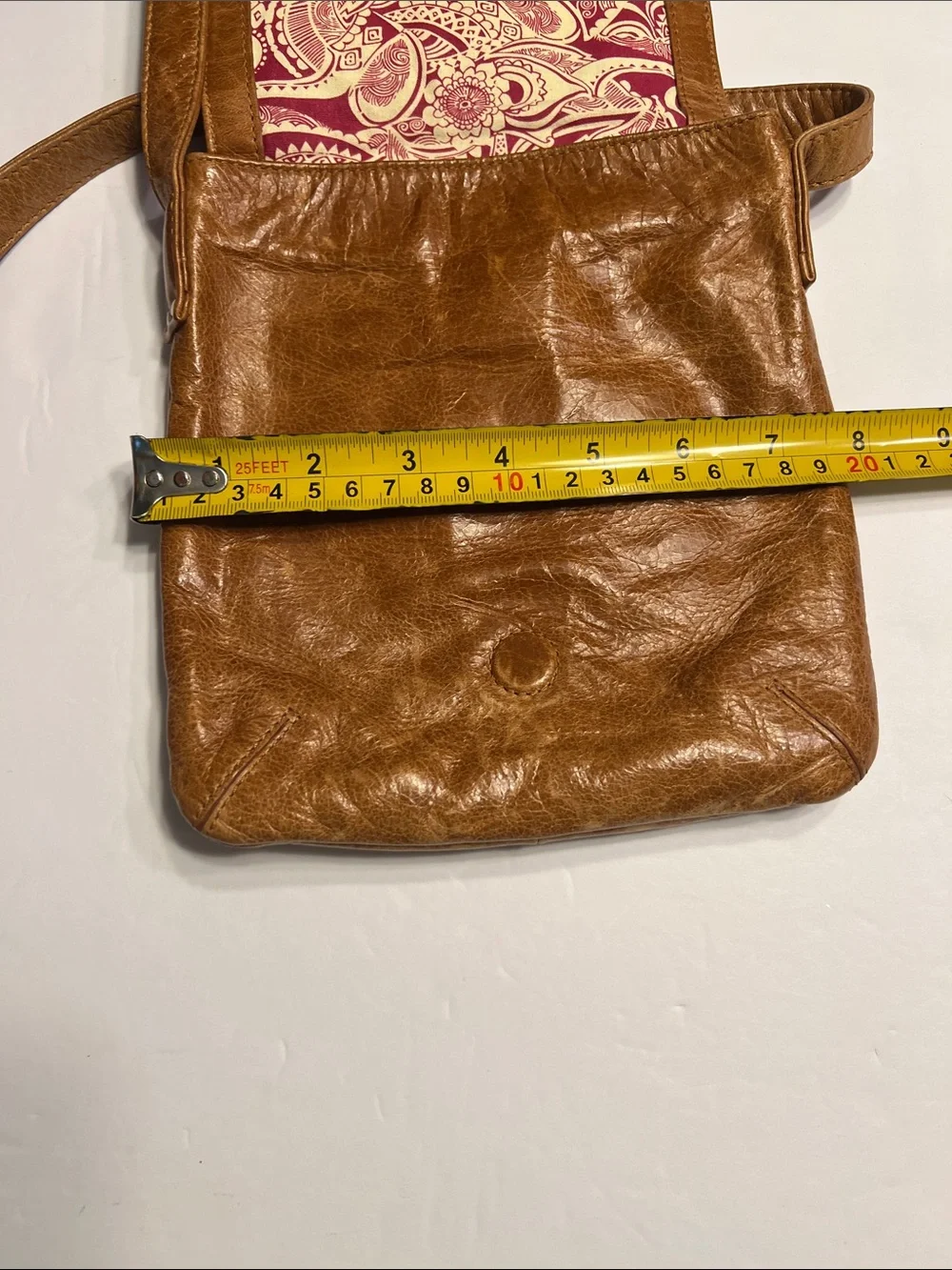 HOBO Leather Messenger Bag - Caramel Brown